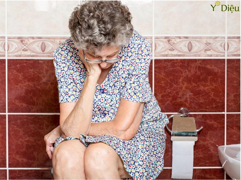 Mẹo Chữa Táo Bón Cho Người Già, An Toàn Hiệu Quả Lành Tính